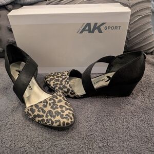 Ann Klein Sport Leopard Print Wedge Shoes - Black and Tan